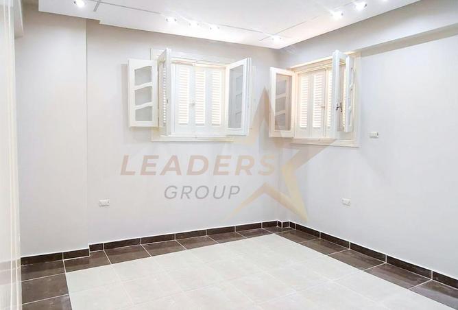 72176987 - صورة العقار 2