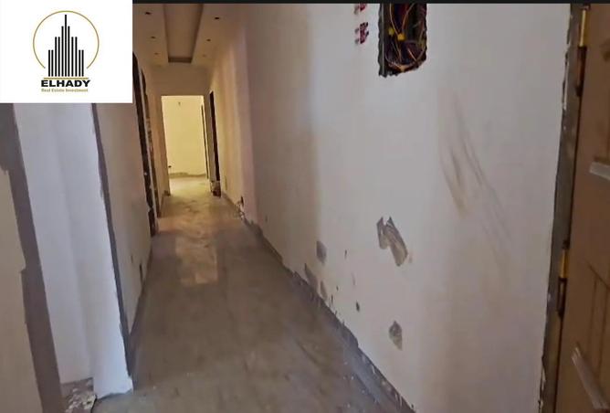 54238322 - صورة العقار 2