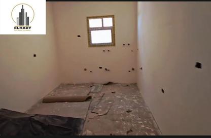 Apartment - 3 Bedrooms - 2 Bathrooms for sale in New Narges - New Cairo City - Cairo