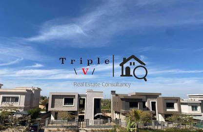 Villa - 4 Bedrooms - 4 Bathrooms for rent in New Giza - Cairo Alexandria Desert Road - 6 October City - Giza