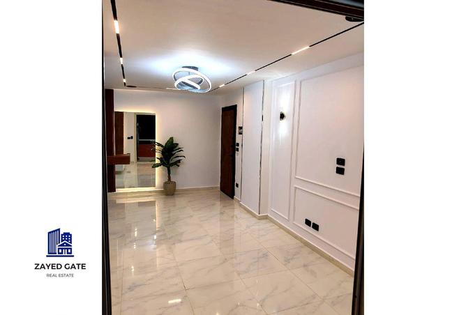 100932222 - Property Image 2