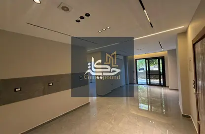 Apartment - 2 Bedrooms - 2 Bathrooms for sale in El Patio Oro - 5th Settlement Compounds - The 5th Settlement - New Cairo City - Cairo