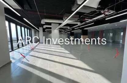 مساحات مكتبية - غرفة نوم - 4 حمامات للايجار في مدينة القاهرة الجديدة - القاهرة