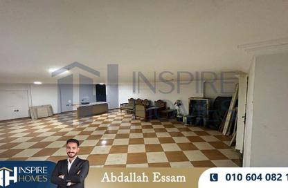 محل تجاري - استوديو - 1 حمام للايجار في شارع المشير احمد اسماعيل - سيدي جابر - حي شرق - الاسكندرية
