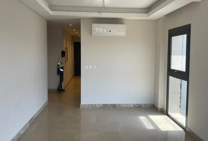 97709859 - Property Image 2