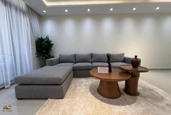 101787323 - Property Image 3
