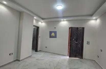 Apartment - 3 Bedrooms - 2 Bathrooms for rent in 10th Sector - Zahraa El Maadi - Hay El Maadi - Cairo