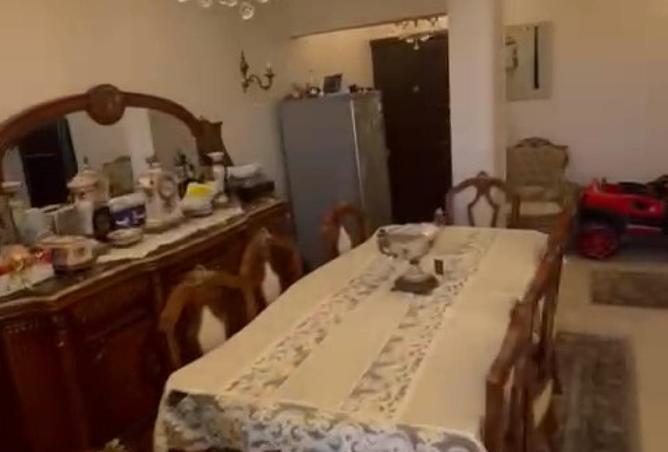 Unfurnished apartment for sale in Al-Ashrafiya Com, Cairo