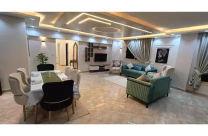 Apartment - 3 Bedrooms - 2 Bathrooms for sale in Dr Hassan Al Sherif St. - 8th Zone - Nasr City - Cairo