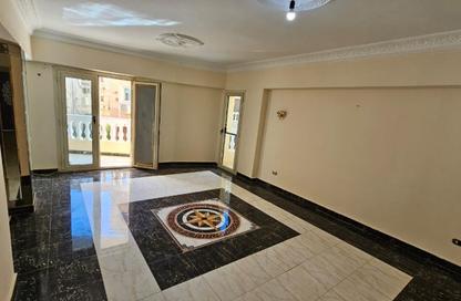 Apartment - 3 Bedrooms - 1 Bathroom for sale in Al Amal St. - Sheikh Zayed City - Giza