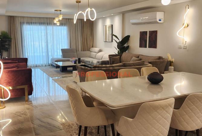 98831162 - Property Image 3