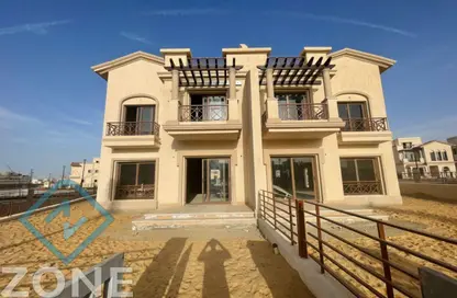 Villa - 3 Bedrooms - 3 Bathrooms for sale in Privado - Madinaty - Cairo