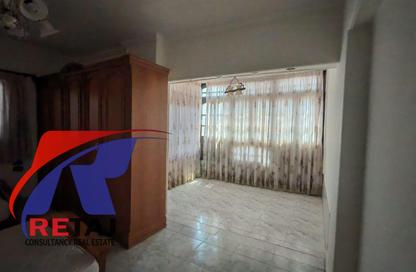 Apartment - 3 Bedrooms - 2 Bathrooms for rent in Mahmoud Awad St. - 6th Zone - Nasr City - Cairo Apartment - 3 Bedrooms - 2 Bathrooms for rent in Mahmoud Awad St. - 6th Zone - Nasr City - Cairo