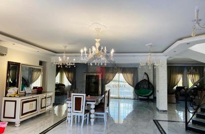 Villa - 7+ - 7 for sale in Royal City - Sheikh Zayed Compounds - Sheikh Zayed City - Giza