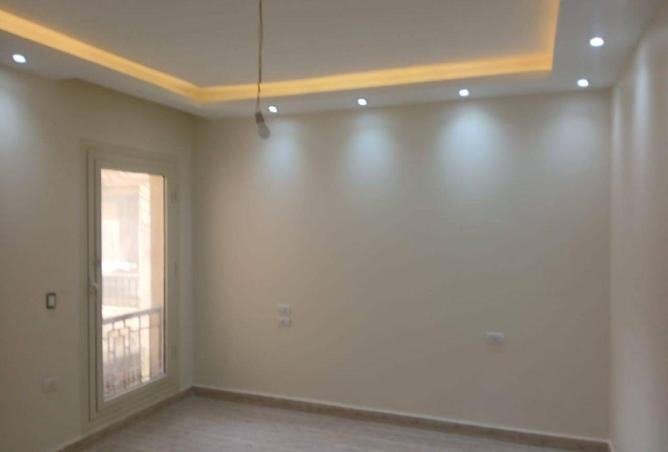 8591105 - Property Image 3