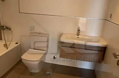 Apartment - 2 Bedrooms - 3 Bathrooms for sale in Golf Side - Uptown Cairo - Mokattam - Cairo