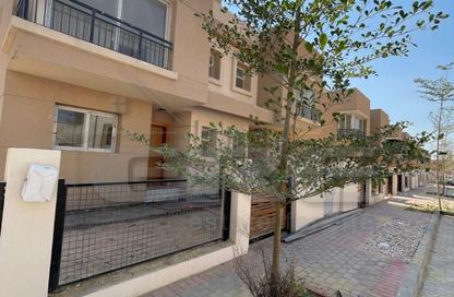 Villa - 4 Bedrooms - 3 Bathrooms for sale in Taj City - 5th Settlement Compounds - The 5th Settlement - New Cairo City - Cairo