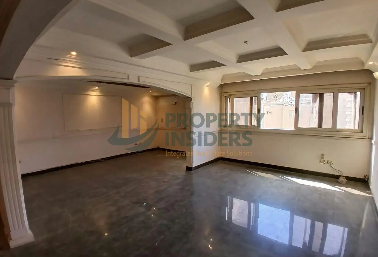 114621648 - Property Main Image