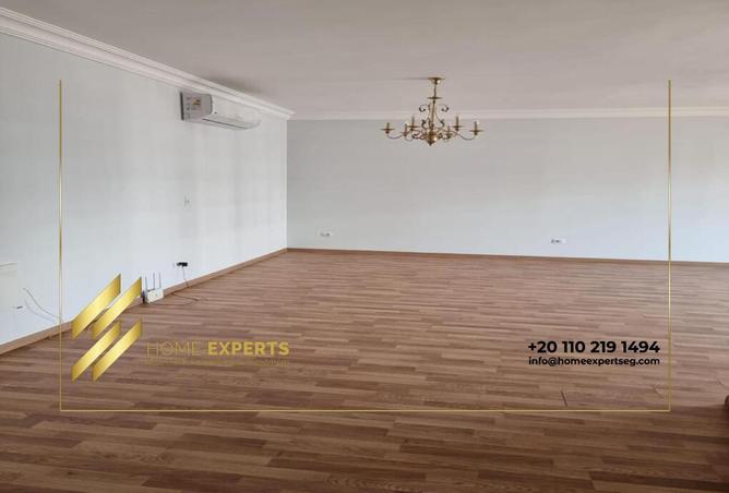 8602258 - Property Image 2