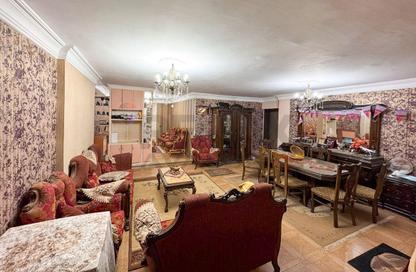 Apartment - 3 Bedrooms - 1 Bathroom for rent in Smouha - Hay Sharq - Alexandria