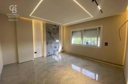 Apartment - 2 Bedrooms - 3 Bathrooms for sale in Hyde Park - New Cairo City - Cairo
