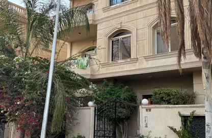 Duplex - 4 Bedrooms - 2 Bathrooms for sale in Street 1 - District 1 - The 5th Settlement - New Cairo City - Cairo