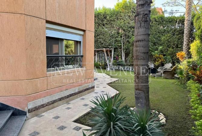 98827230 - Property Image 2