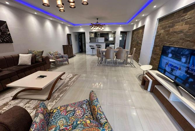 8683225 - صورة العقار 2