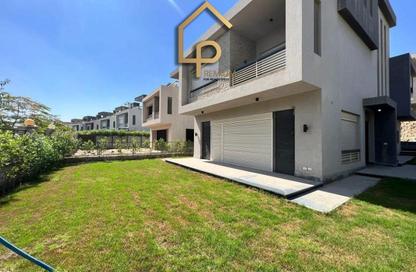 Villa - 5 Bedrooms - 4 Bathrooms for sale in New Giza - Cairo Alexandria Desert Road - 6 October City - Giza Villa - 5 Bedrooms - 4 Bathrooms for sale in New Giza - Cairo Alexandria Desert Road - 6 October City - Giza