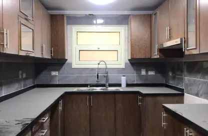 شقة - 2 غرف نوم - 2 حمامات للبيع في معادى فيو - كمبوندات الشروق - مدينة الشروق - القاهرة