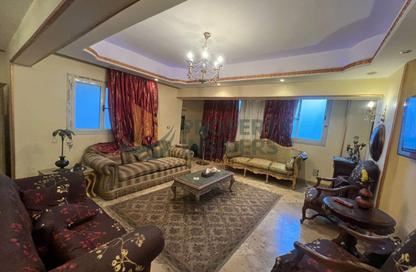 شقة - 3 - 2 للبيع في شارع أحمد عرابي - المهندسين - الجيزة شقة - 3 - 2 للبيع في شارع أحمد عرابي - المهندسين - الجيزة