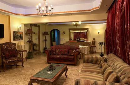 Apartment - 3 Bedrooms - 2 Bathrooms for sale in Ahmed Orabi St. - Mohandessin - Giza