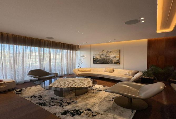 8682812 - Property Main Image