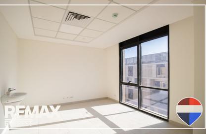 عيادة - استوديو - 1 حمام للايجار في سوديك ويست - كمبوندات الشيخ زايد - الشيخ زايد - الجيزة