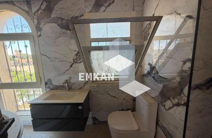 Villa - 5 Bedrooms - 6 Bathrooms for rent in West Gate - 6 October Compounds - 6 October City - Giza