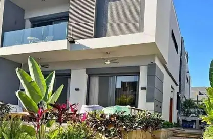 Villa - 4 Bedrooms - 5 Bathrooms for sale in El Patio Town - 5th Settlement Compounds - The 5th Settlement - New Cairo City - Cairo