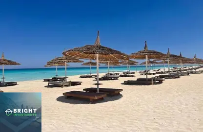 شاليه - 5 غرف نوم - 5 حمامات للبيع في هاسييندا وايت - سيدي عبد الرحمن - الساحل الشمالي