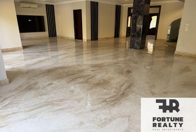 8678330 - Property Image 3