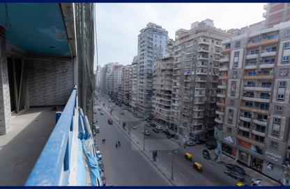 Apartment - 5 Bedrooms - 4 Bathrooms for sale in Mohamed Anwar El Sadat - Forty Five St. - El Asafra Bahary - Asafra - Hay Than El Montazah - Alexandria