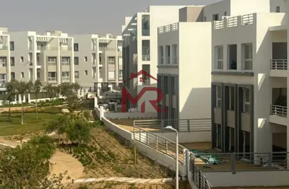 Apartment - 3 Bedrooms - 2 Bathrooms for sale in Garden Residence - Hyde Park - New Cairo City - Cairo