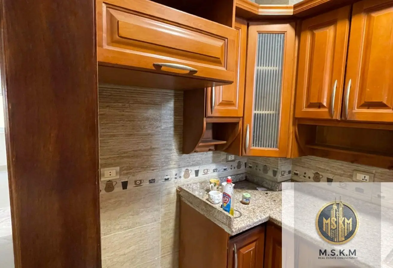 118535000 - Property Main Image