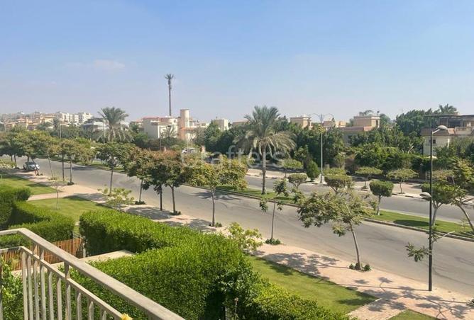 شقة بـ٣ غرف نوم في Westown Hub، صورة ٢ من ٣