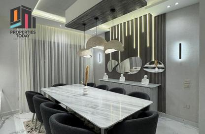 Villa - 6 Bedrooms - 6 Bathrooms for sale in Cluster 4 - Hyde Park - New Cairo City - Cairo
