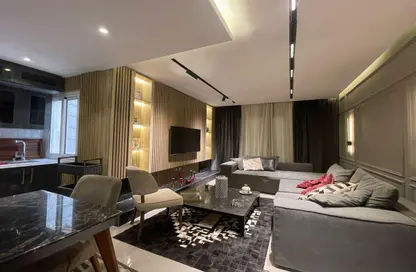 Penthouse - 3 Bedrooms - 3 Bathrooms for sale in Hyde Park Business District Mall - South Teseen St. - The 5th Settlement - New Cairo City - Cairo