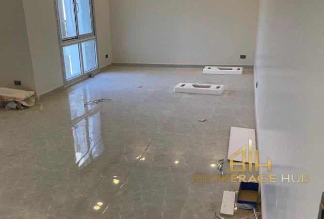 8693442 - صورة العقار 2