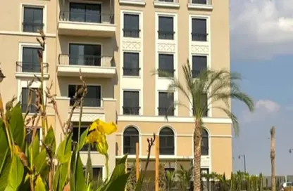 Apartment - 2 Bedrooms - 3 Bathrooms for sale in Village West - Sheikh Zayed Compounds - Sheikh Zayed City - Giza