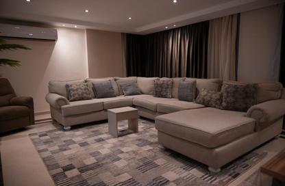 Apartment - 3 Bedrooms - 4 Bathrooms for rent in Al Mesaha St. - Dokki - Giza