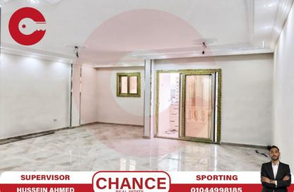 Apartment - 3 Bedrooms - 2 Bathrooms for sale in Abo Qir St. - Sporting - Hay Sharq - Alexandria