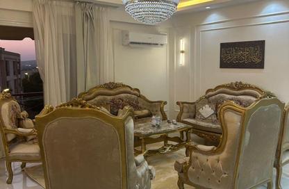 Apartment - 2 Bedrooms - 1 Bathroom for rent in Hadayek Al Mohandessin - 4th District - Sheikh Zayed City - Giza