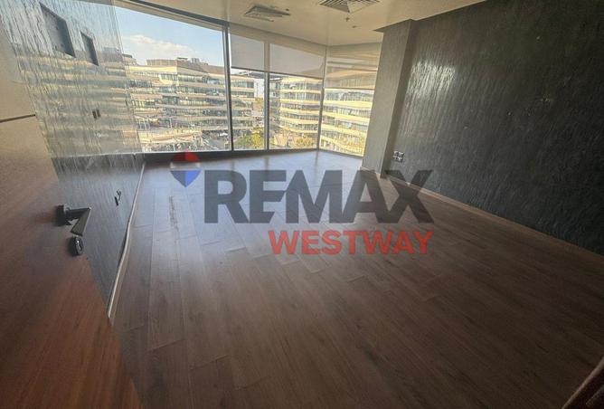 72176777 - Property Image 2